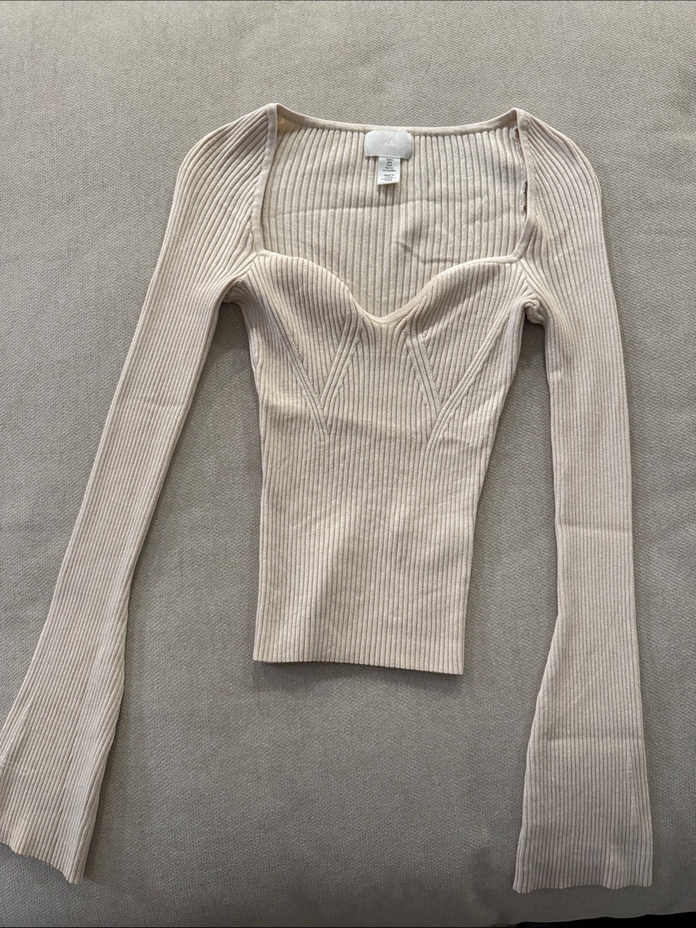 H&M Cream Ribbed Sweetheart Long Sleeve Top
